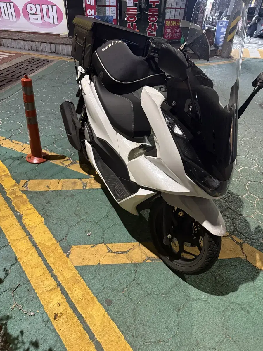 Pcx125 21년식 팝니다